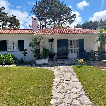 Hébergement de vacances Casa Dos Pinheiros *