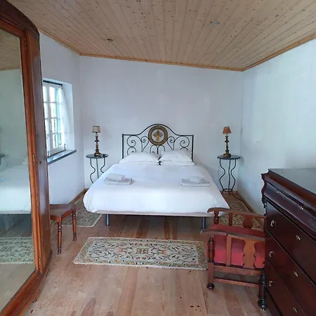 Casa Dos Pinheiros בית נופש *